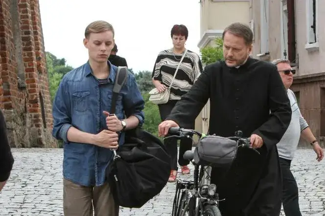 Zdjęcie Ojciec Mateusz ile odcinków – zaskakujące fakty o serialu