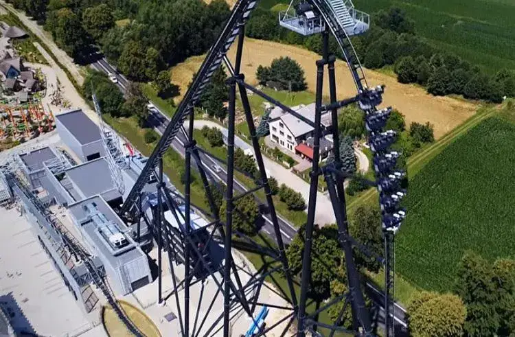 Zdjęcie Ile metrów wysokości ma Hyperion? Zaskakujące fakty o rollercoasterze
