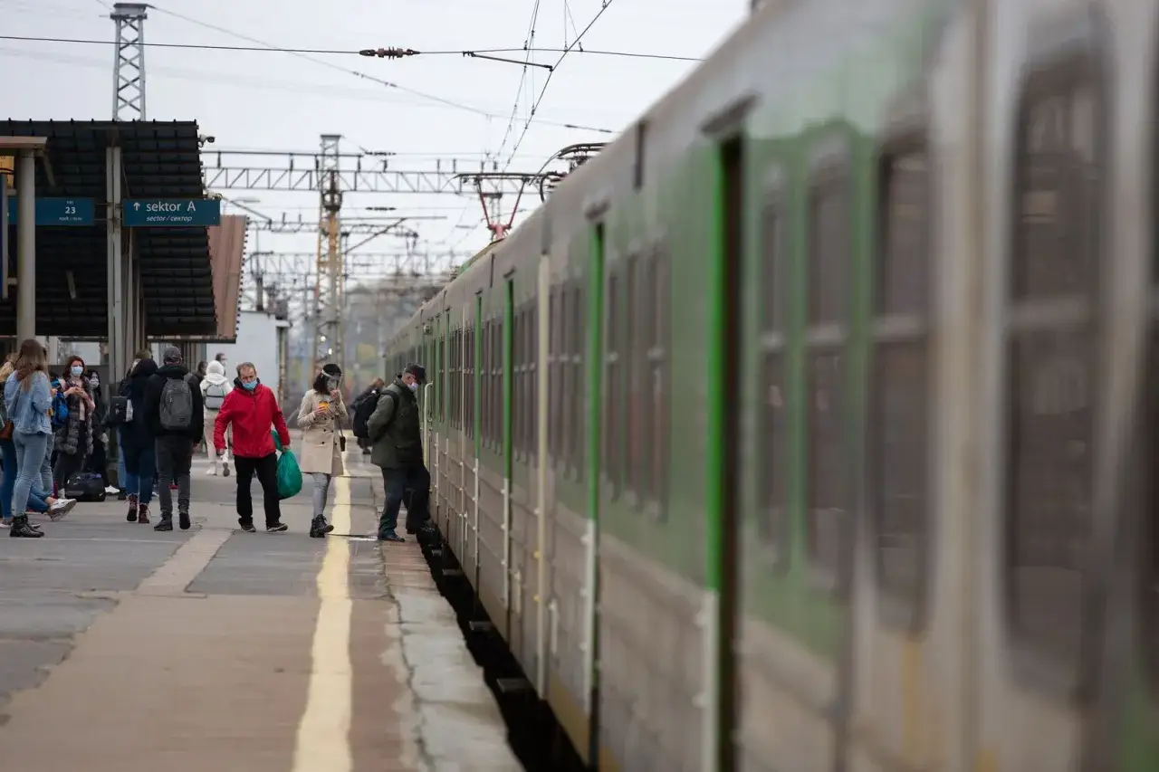 Zdjęcie Czy w Intercity można palić? Poznaj surowe zasady i kary