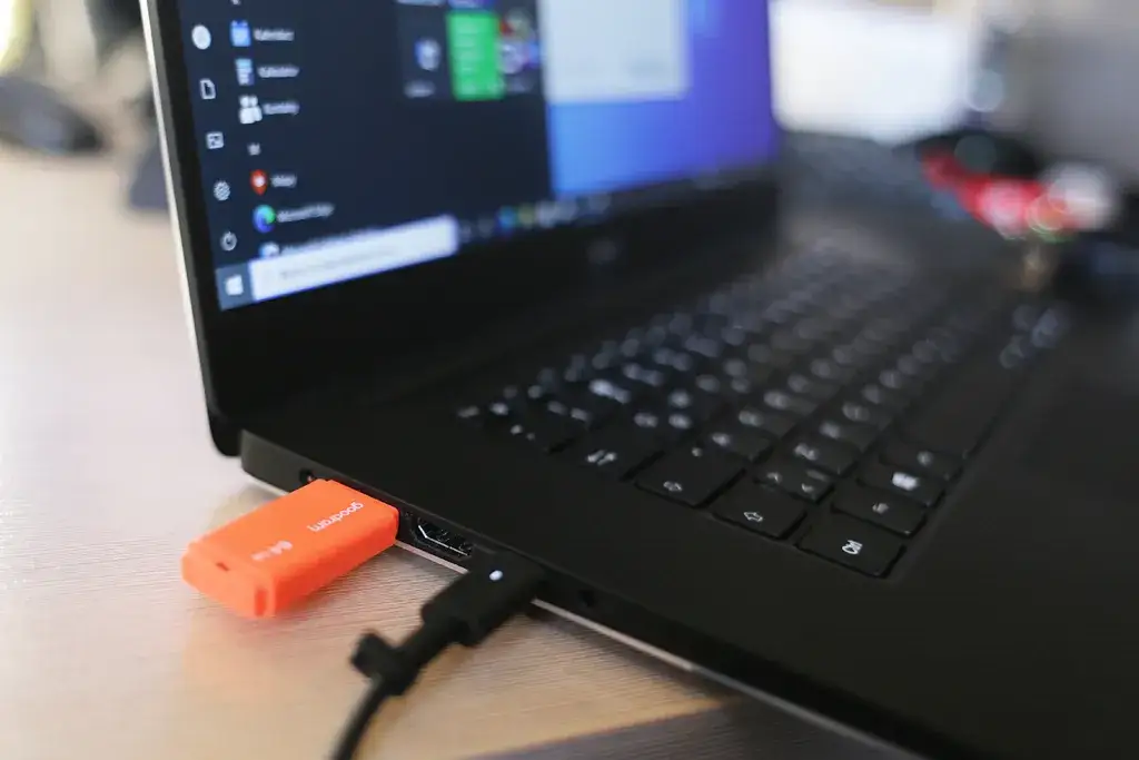 Zdjęcie Jaki pendrive do Windows 11 - wybierz najlepszy nośnik do instalacji