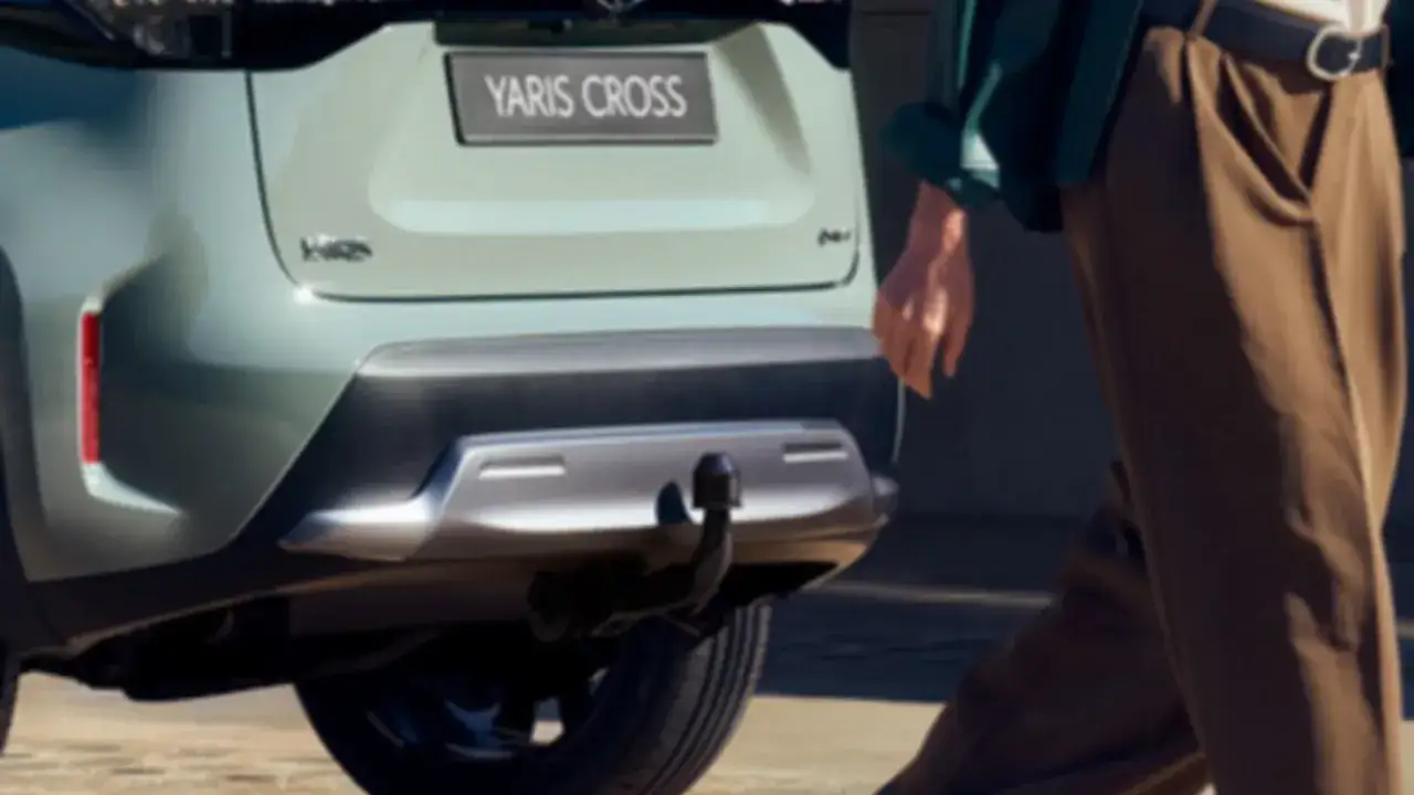 Zdjęcie Gdzie jest zaczep do holowania w Toyota Yaris? Oto miejsca, które musisz znać
