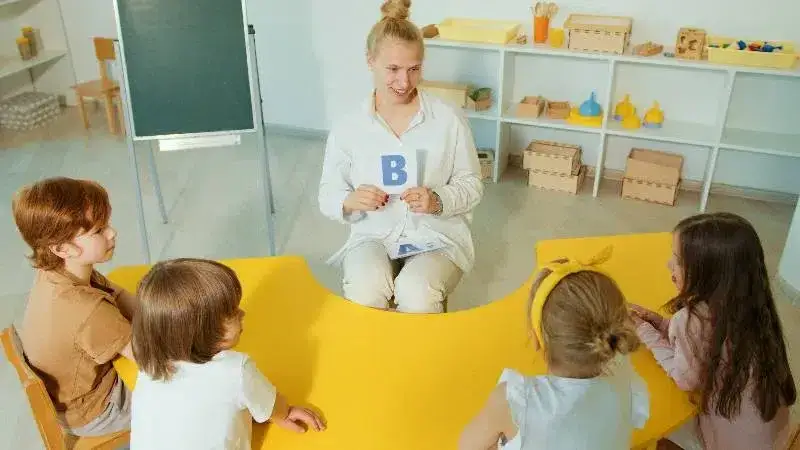 Zdjęcie Ile trwa adaptacja w przedszkolu i co wpływa na jej długość?