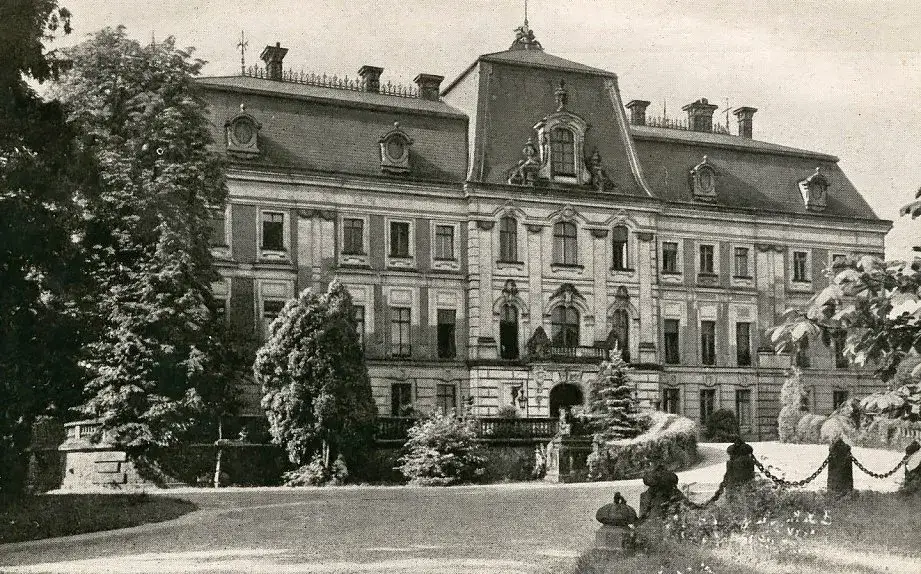 Zdjęcie Pałac w Pszczynie - Odkryj jego fascynującą historię i tajemnice
