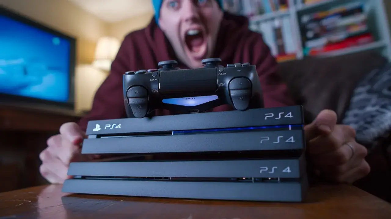 Zdjęcie Kiedy wyszedł PS4? Historia konsoli i kluczowe momenty dla graczy