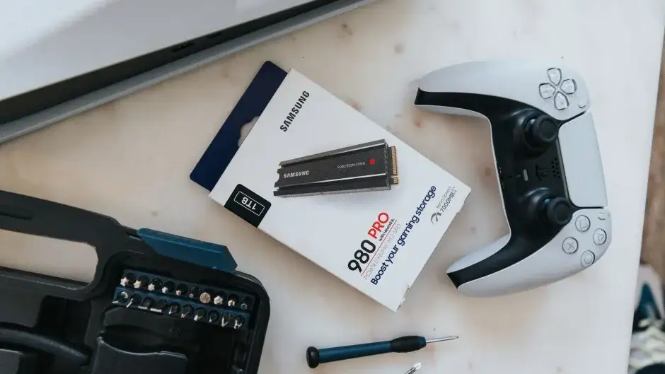 Zdjęcie Jaki dysk do PS5? Najlepsze SSD, które unikną problemów z pamięcią