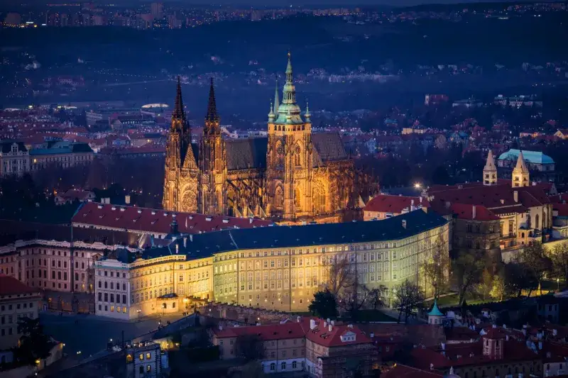 Zdjęcie Najlepsze atrakcje turystyczne na Hradczanach, które musisz zobaczyć