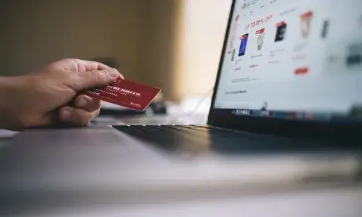 Zdjęcie Adobe Stock: Ile zarobisz? Realne kwoty i jak zacząć