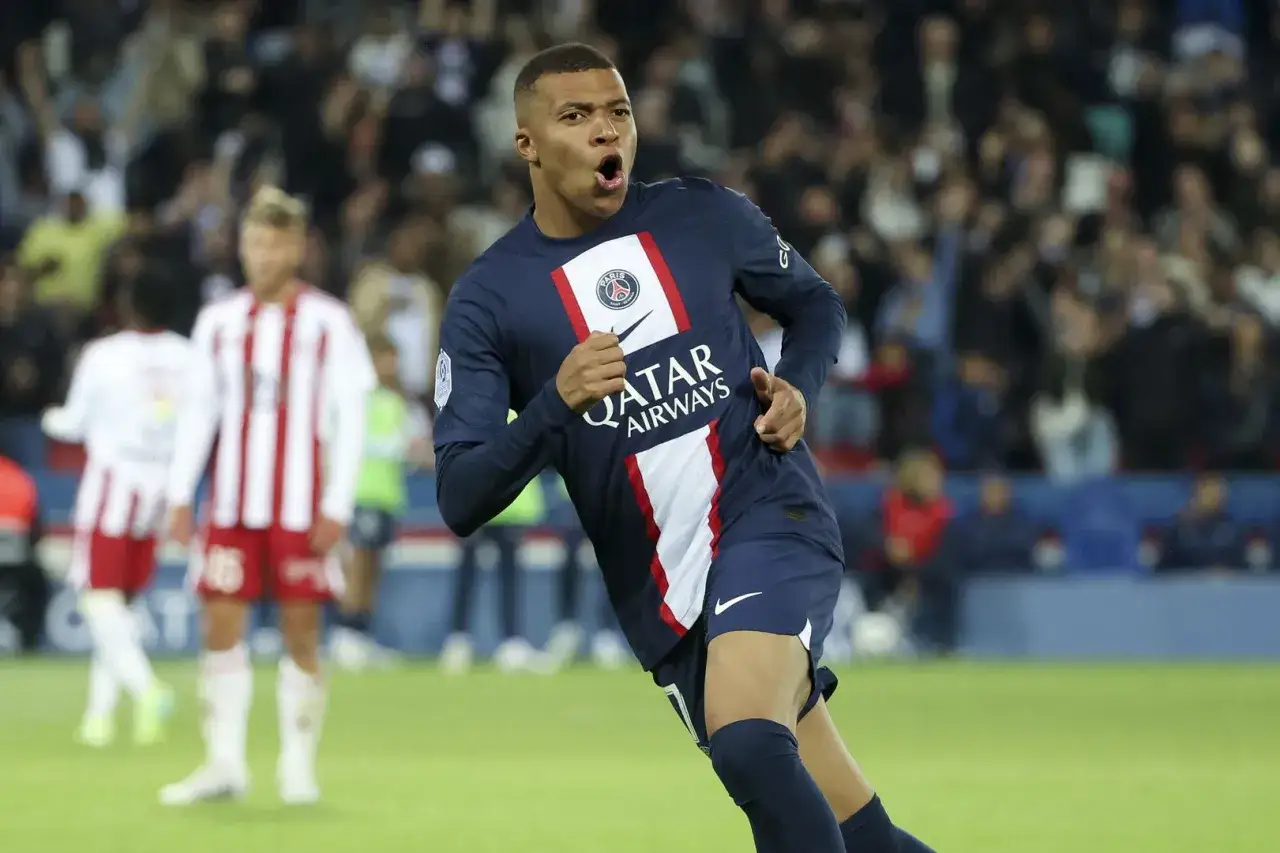 Zdjęcie Ile zarabia Mbappe na sekundę? Zaskakujące liczby i fakty