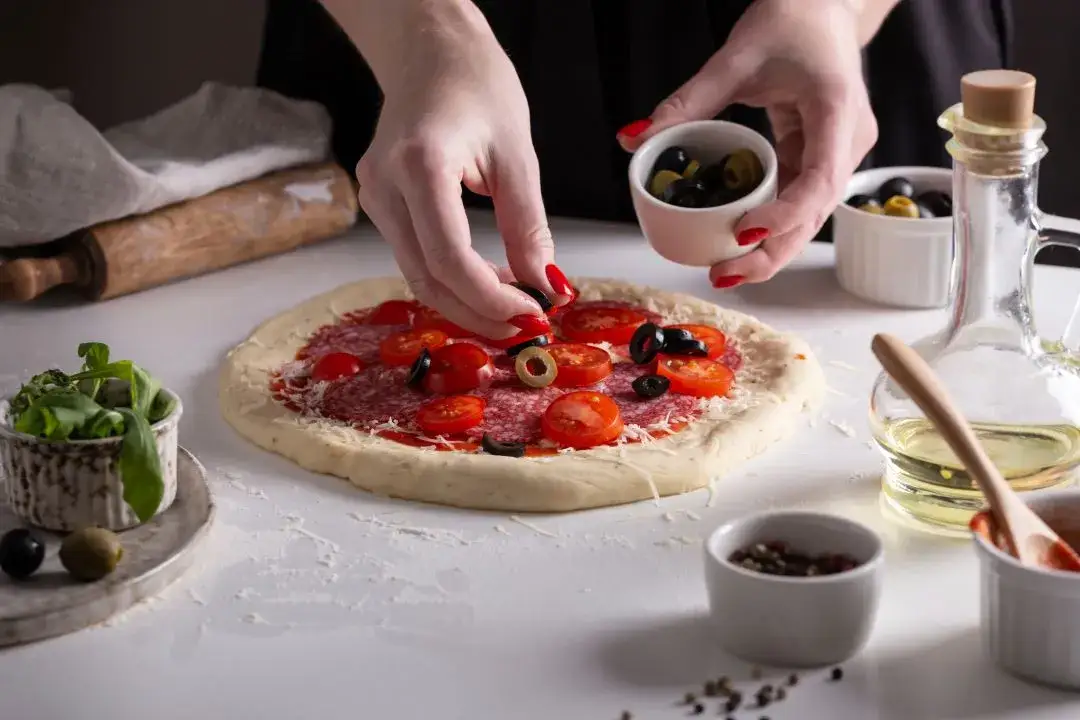 Zdjęcie Jaki ser do pizzy? Odkryj najlepsze opcje, które zachwycą smakiem