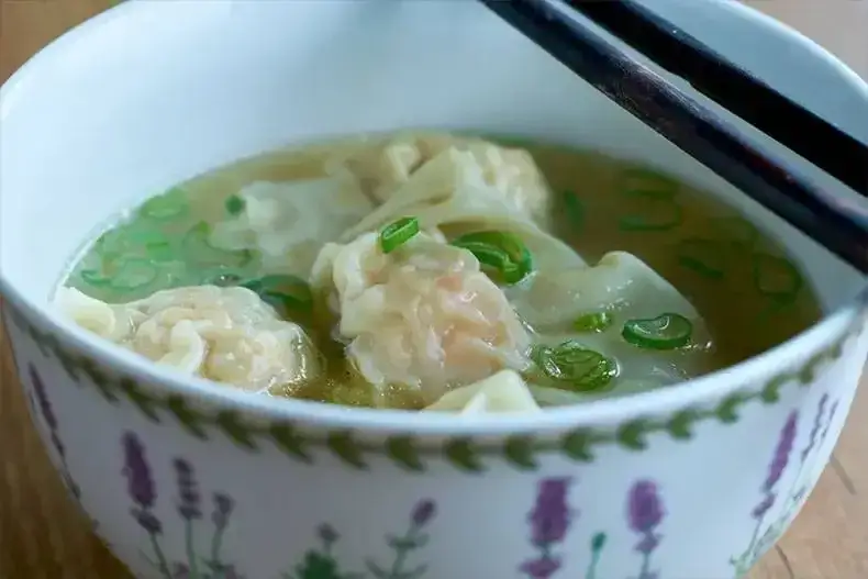 Zdjęcie Sopa Wan Tun: Receta Experta, Origen y Secretos para Hacerla Perfecta