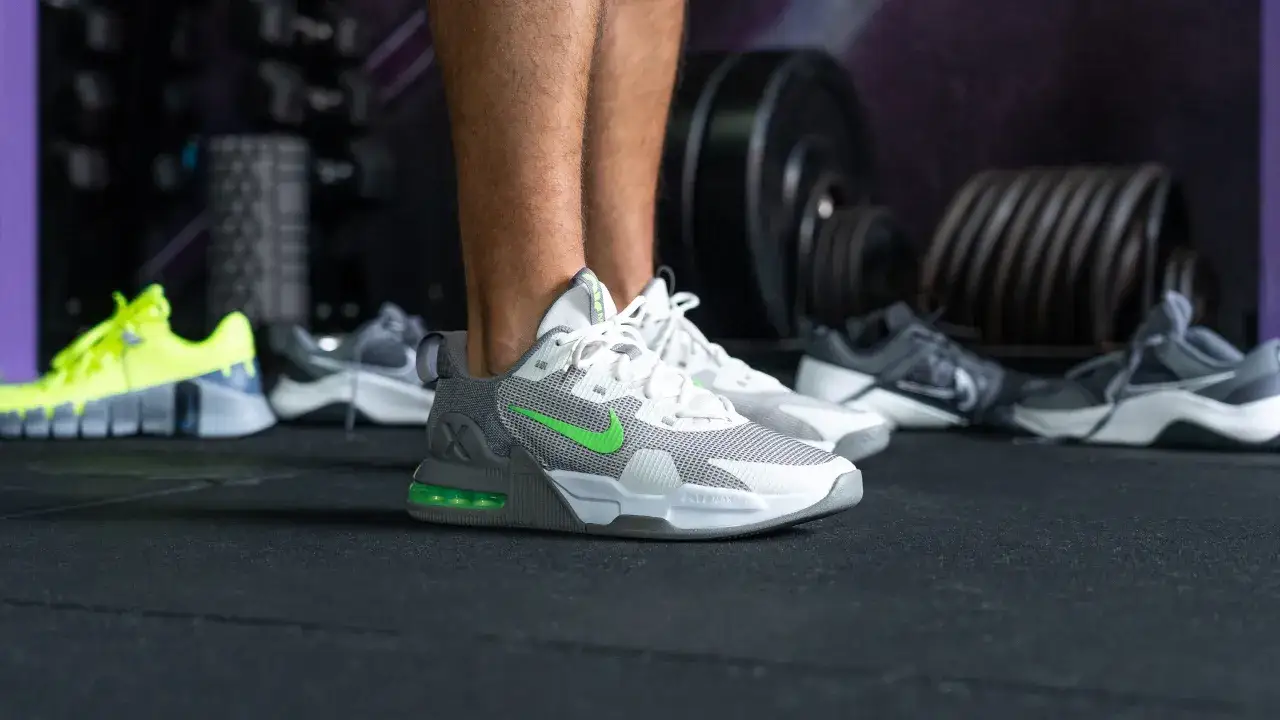Zdjęcie Zapatillas Nike gimnasio hombre: confort y estabilidad para tus entrenos