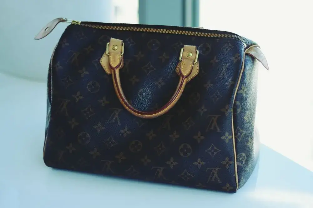Zdjęcie Ile kosztuje torebka Louis Vuitton? Ceny i modele, które musisz znać