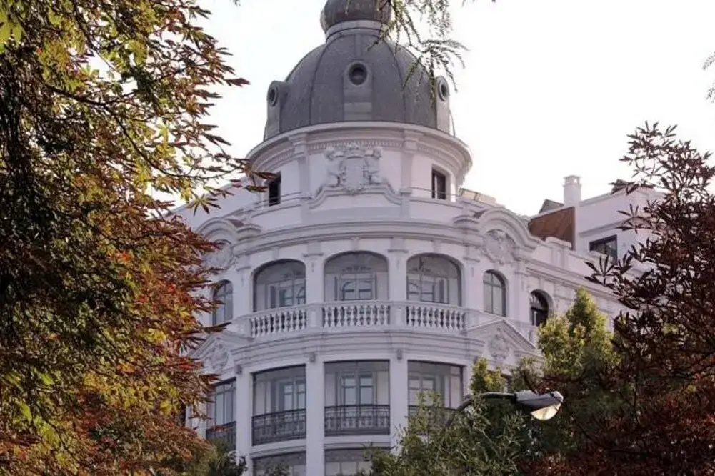 Zdjęcie ¿Por qué el Petit Palace Savoy Alfonso XII es tu hotel en Madrid?