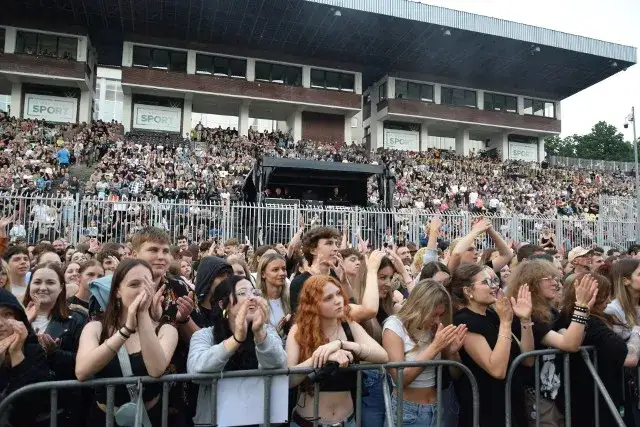 Zdjęcie Ile kosztuje koncert Bednarka? Sprawdź ceny biletów i szczegóły