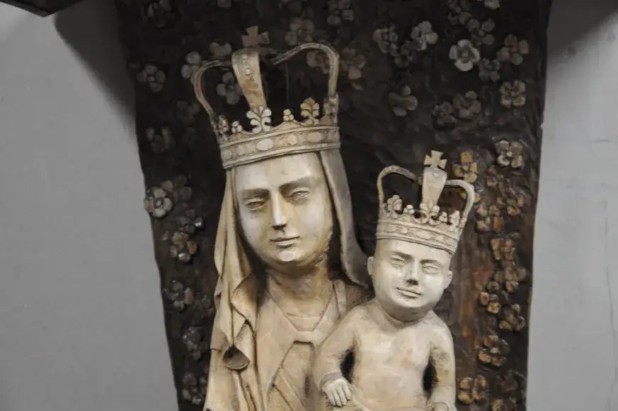 Zdjęcie Matka Boska Kębelska: Objawienia i cudowne historie