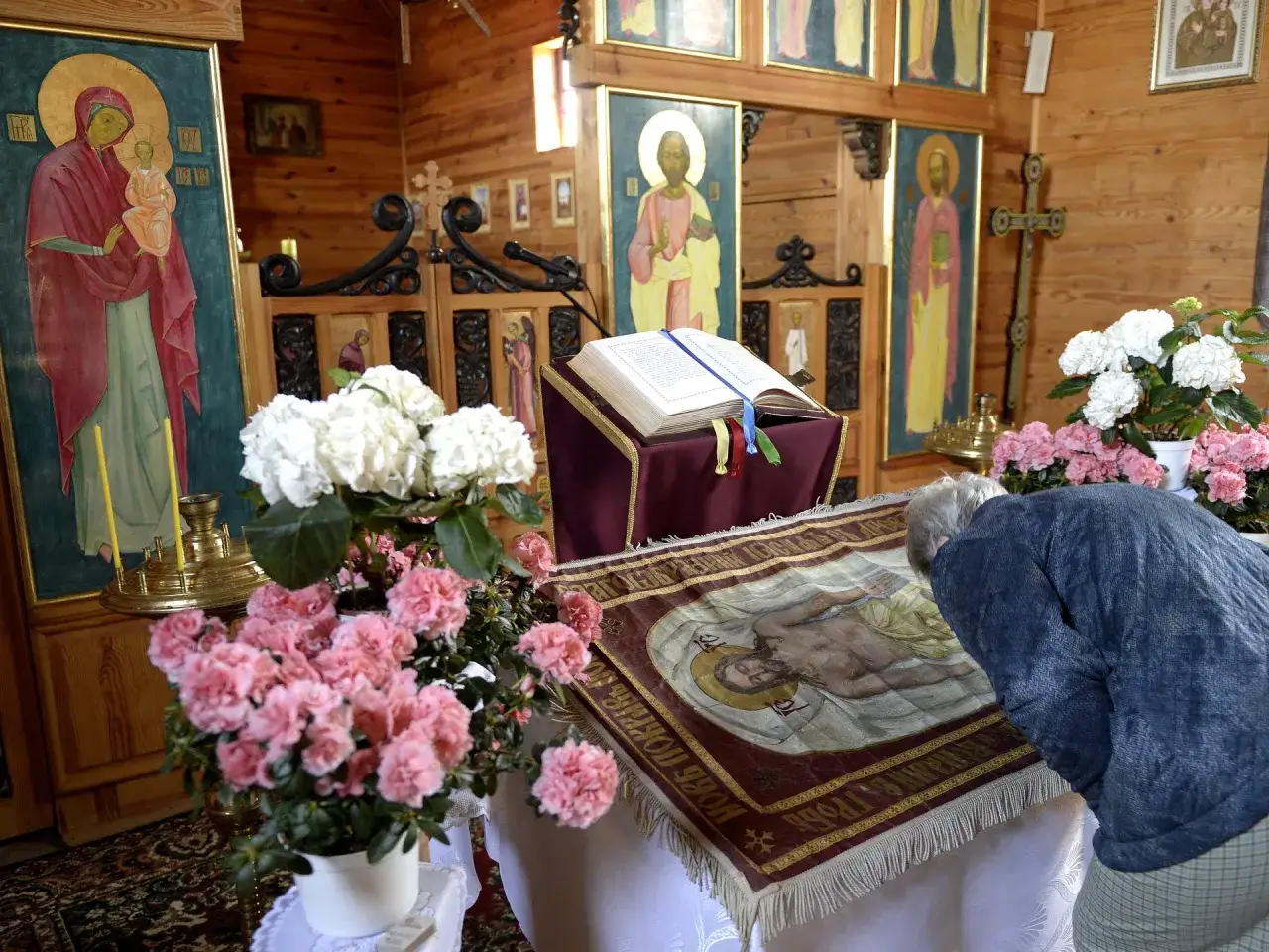 Zdjęcie Czy w prawosławiu jest spowiedź? Odkryj jej znaczenie i praktyki