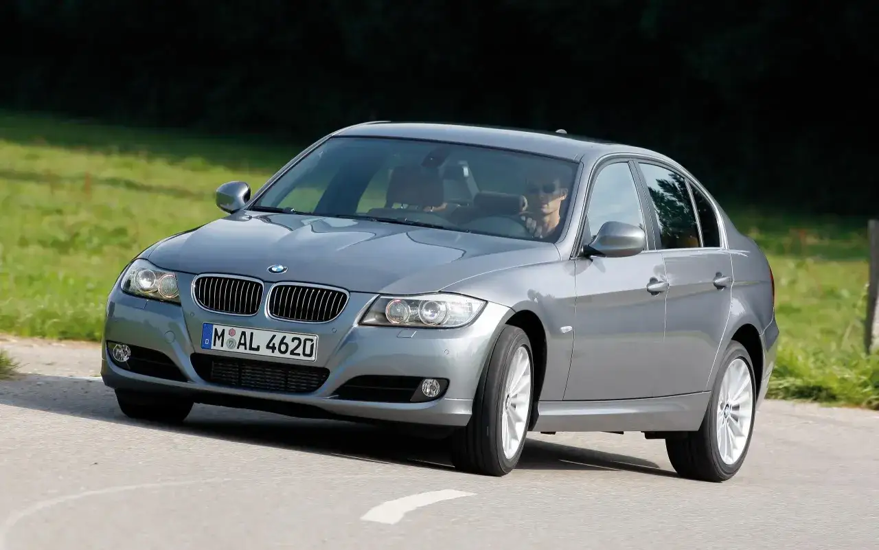 Zdjęcie BMW E90 2.0 diesel 163 KM: Wszystko, co musisz wiedzieć