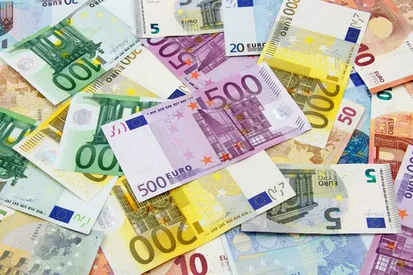Zdjęcie Kiedy powstało euro? Odkryj nieznane fakty o jego historii