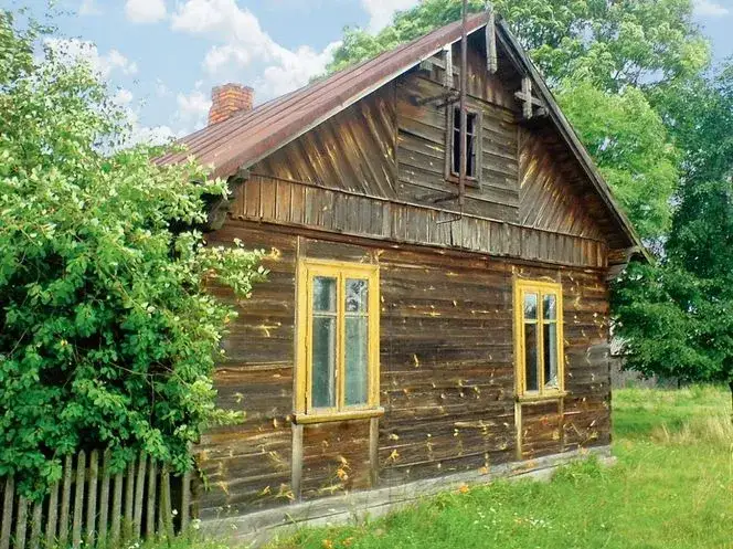Zdjęcie Jak odnowić stary drewniany dom z zewnątrz i uniknąć kosztownych błędów