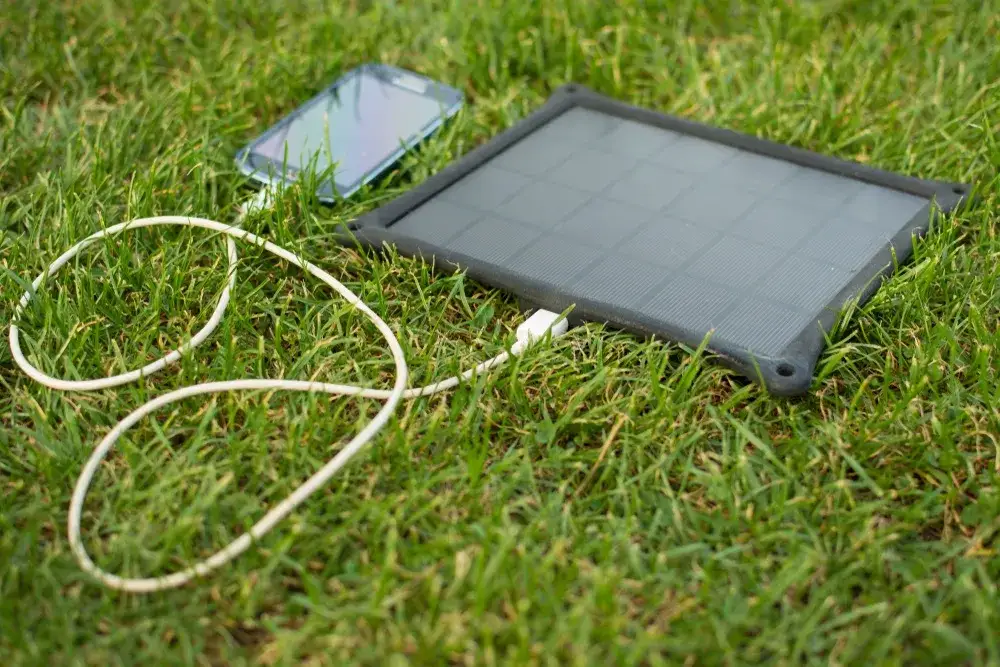 Zdjęcie Choisir le meilleur chargeur à énergie solaire : modèles et conseils essentiels