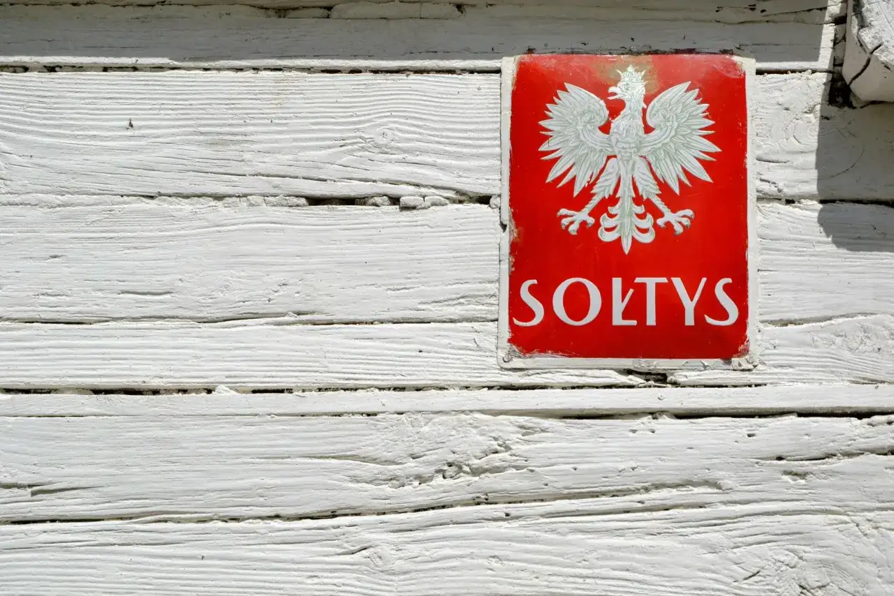 Zdjęcie Ile zarabia sołtys? Zaskakujące różnice w wynagrodzeniach w Polsce