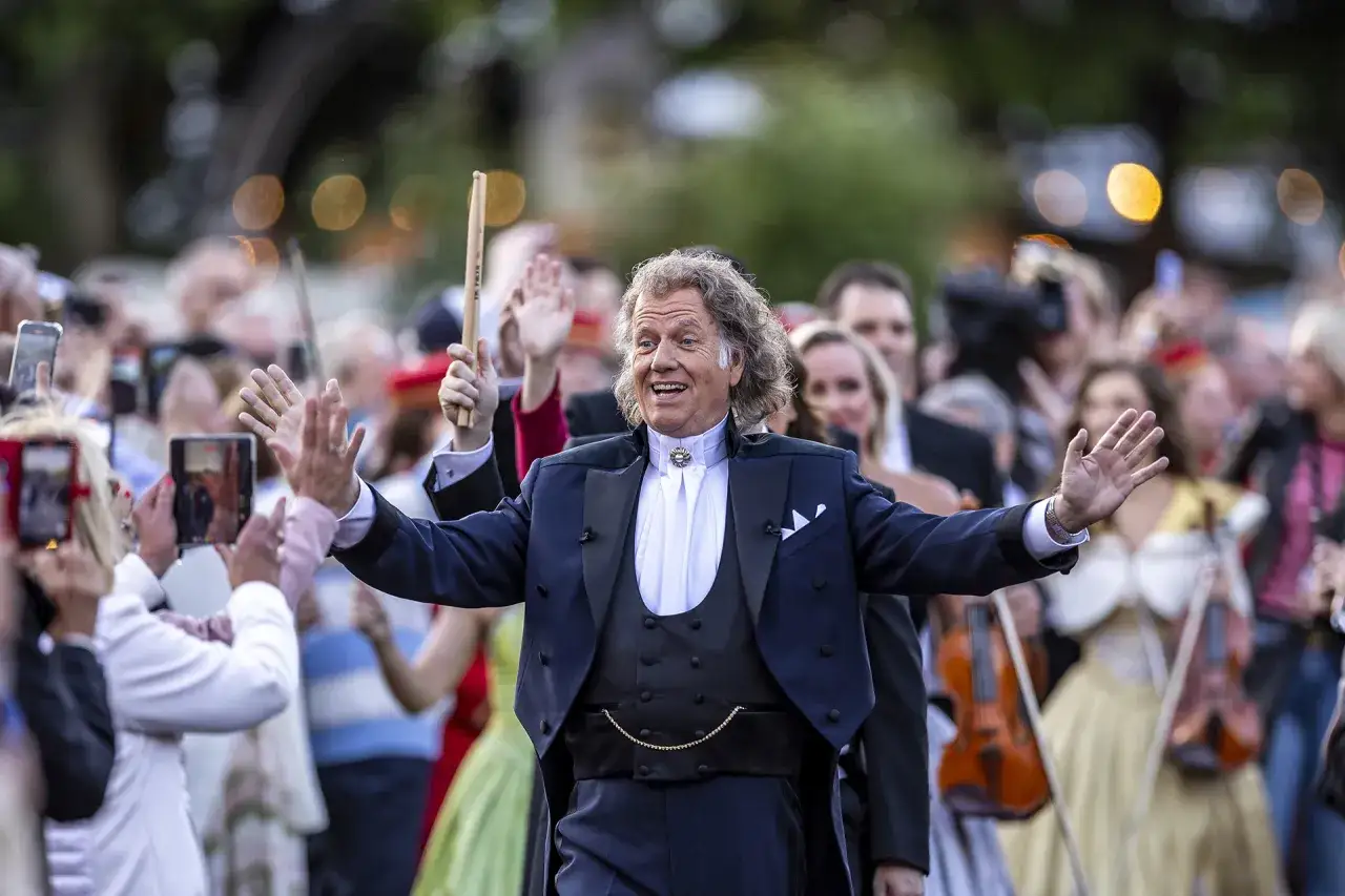 Zdjęcie Ile trwa koncert André Rieu? Odkryj, co musisz wiedzieć przed wizytą