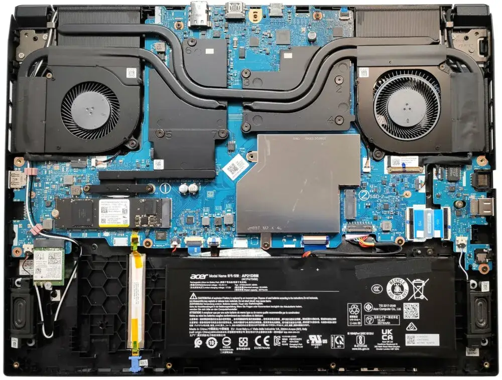 Zdjęcie Jak wyjąć baterię z laptopa Acer - proste kroki dla każdego modelu