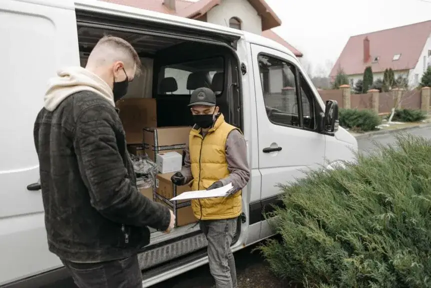 Zdjęcie Jaką stawkę za kilometr powinien otrzymywać kierowca busa? Sprawdź uczciwe wynagrodzenie