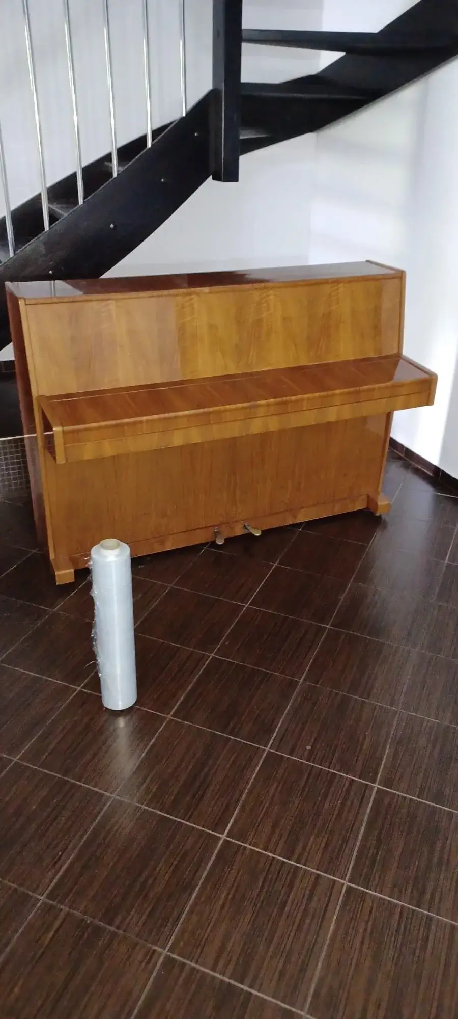 Zdjęcie Ile kosztuje transport pianina? Sprawdź ceny i ukryte opłaty