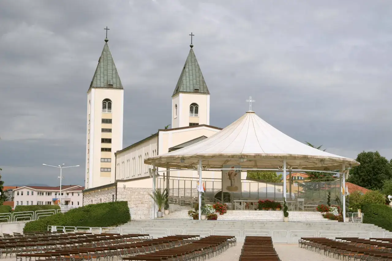 Zdjęcie Czy w Medjugorie jest bezpiecznie? Odkryj prawdę o zagrożeniach