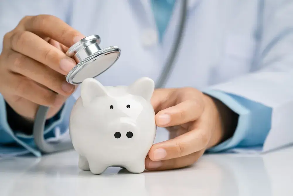 Zdjęcie Ile zarabia dentysta w Anglii? Zaskakujące różnice w wynagrodzeniu