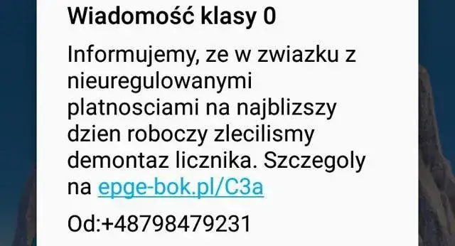 Zdjęcie Jak sprawdzić i co oznacza SMS z stanem licznika w PGE? 