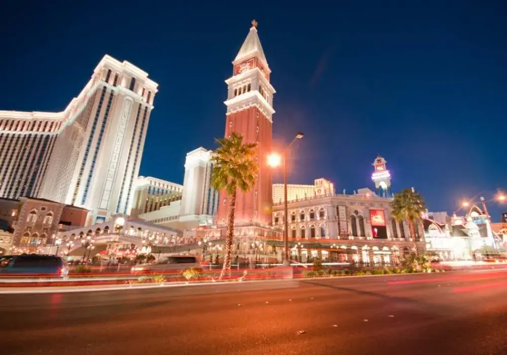 Zdjęcie Ile kosztuje lot do Las Vegas? Oto co musisz wiedzieć, aby zaoszczędzić
