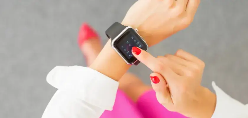 Zdjęcie Smartwatch damski - co to jest i dlaczego warto go mieć?