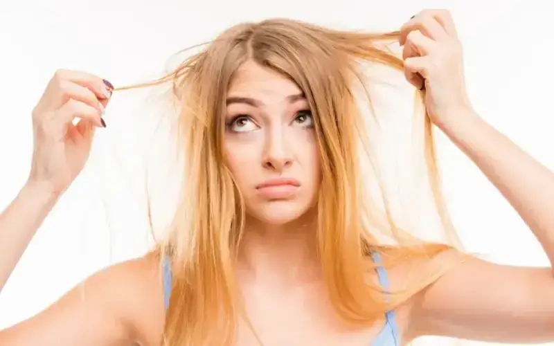 Zdjęcie Feuchtigkeit für Haare: So bekämpfen Sie Trockenheit effektiv