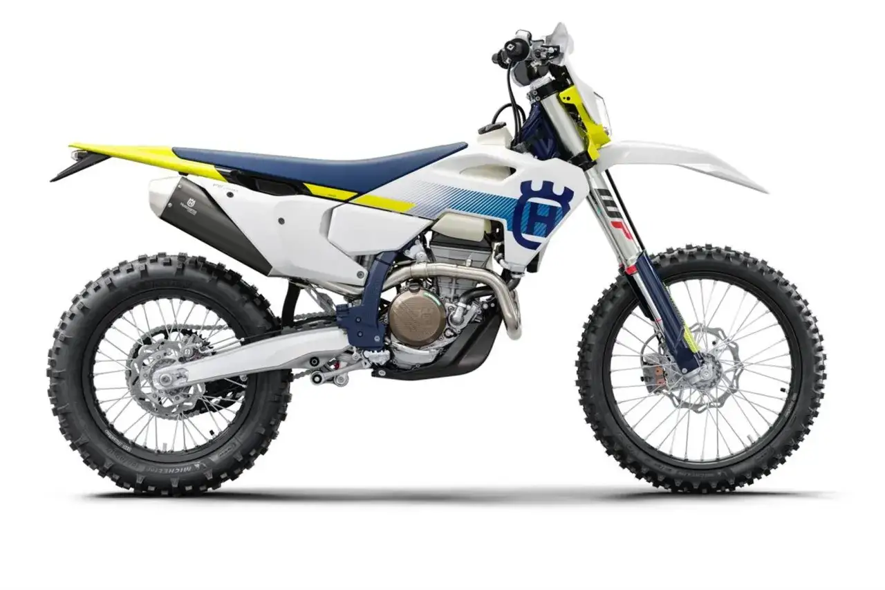 Zdjęcie Husqvarna TE 250 2T - szczegółowe informacje i porównania modeli