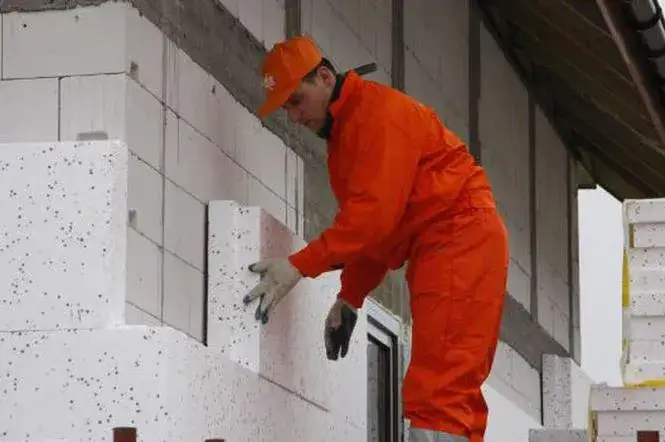 Zdjęcie Jak 5 cm styropianu wpływa na twoje oszczędności i komfort cieplny?