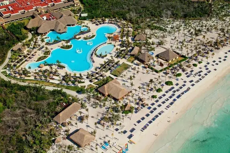 Zdjęcie Kiedy jechać do Cancun, aby uniknąć deszczu i cieszyć się słońcem