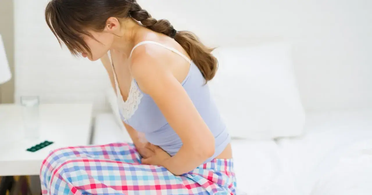 Zdjęcie Biegunka menstruacyjna: Jak jej zapobiec i szybko złagodzić?