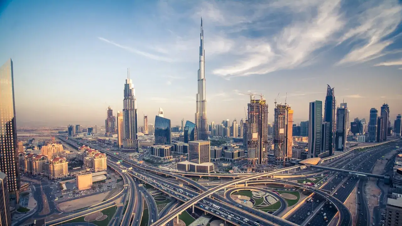 Zdjęcie Kiedy jechać do Dubaju, aby uniknąć upałów i cieszyć się wakacjami?