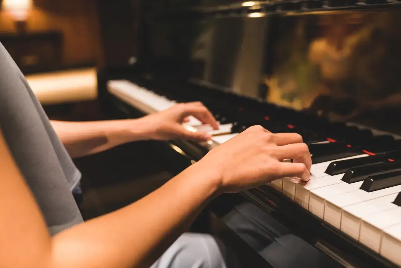 Zdjęcie Ile kosztuje organista na ślub? Poznaj ceny i ważne czynniki