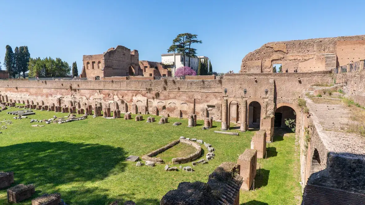 Zdjęcie Odkryj niesamowitą historię wzgórza Palatyn w Rzymie - magiczne miejsce już w czasach antycznych