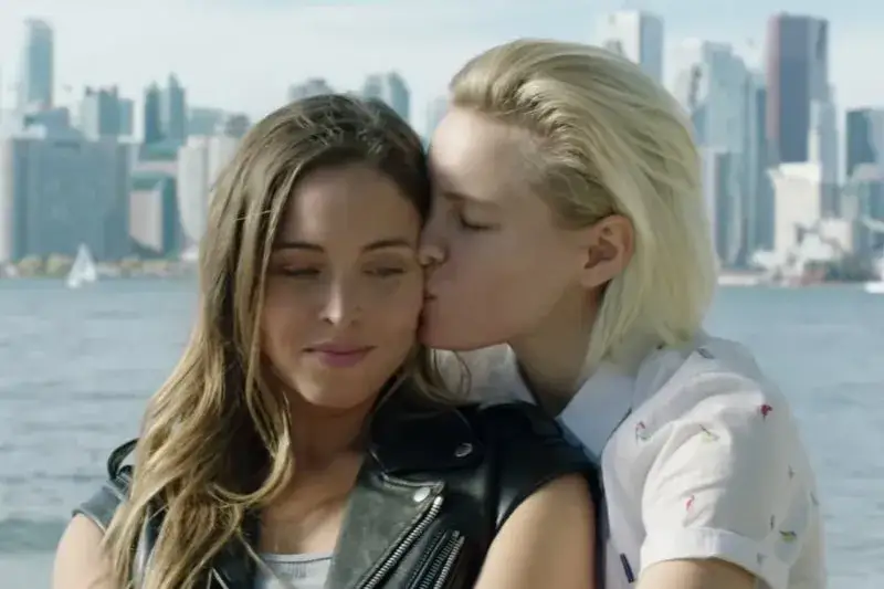Zdjęcie Najlepsze filmy i seriale o lesbijkach: 15 poruszających historii miłosnych