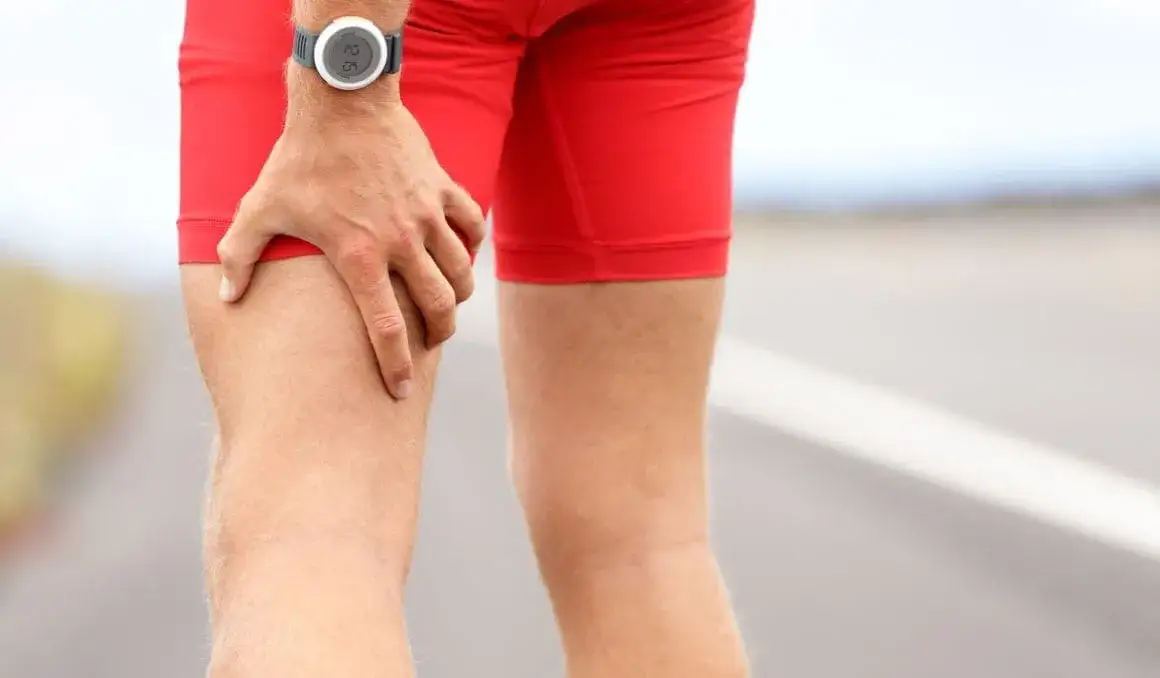 Zdjęcie Cómo aliviar sobrecarga muscular en las piernas y evitar el dolor