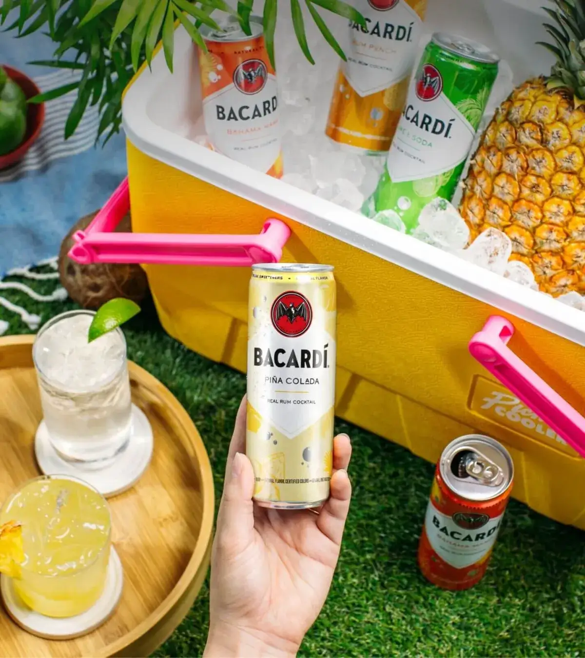 Zdjęcie Bacardi piña colada drink: najlepsze przepisy i gotowe koktajle
