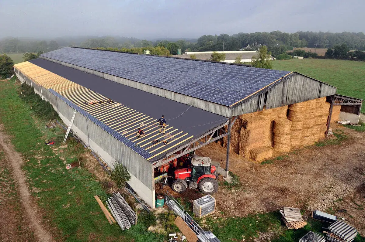 Zdjęcie Comment obtenir un hangar agricole photovoltaïque gratuit et rentable