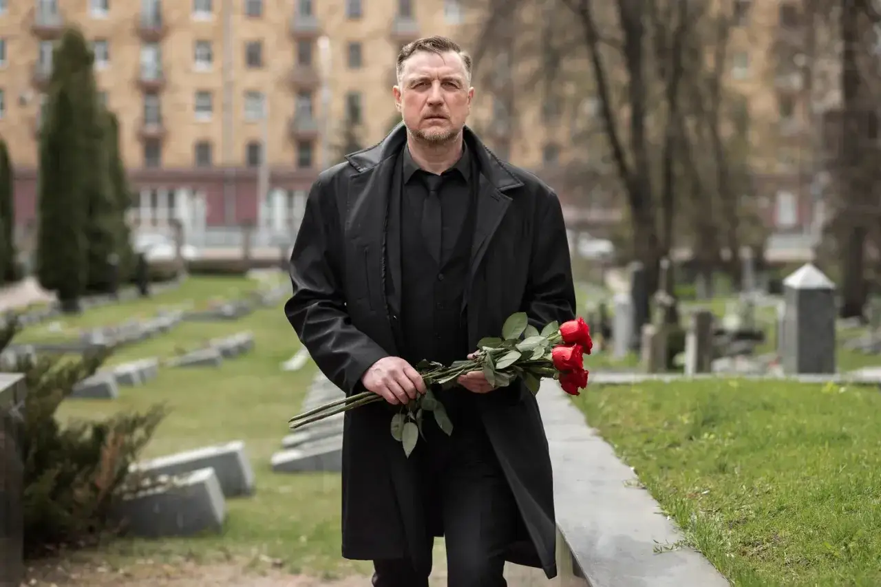 Zdjęcie Sennik: Co oznacza sen o zmarłym ojcu - znaczenie i ukryte przesłanie