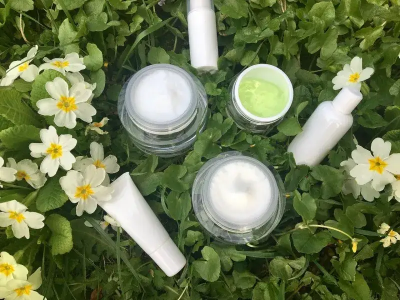 Zdjęcie Serum z witaminą C codziennie - korzyści i bezpieczeństwo
