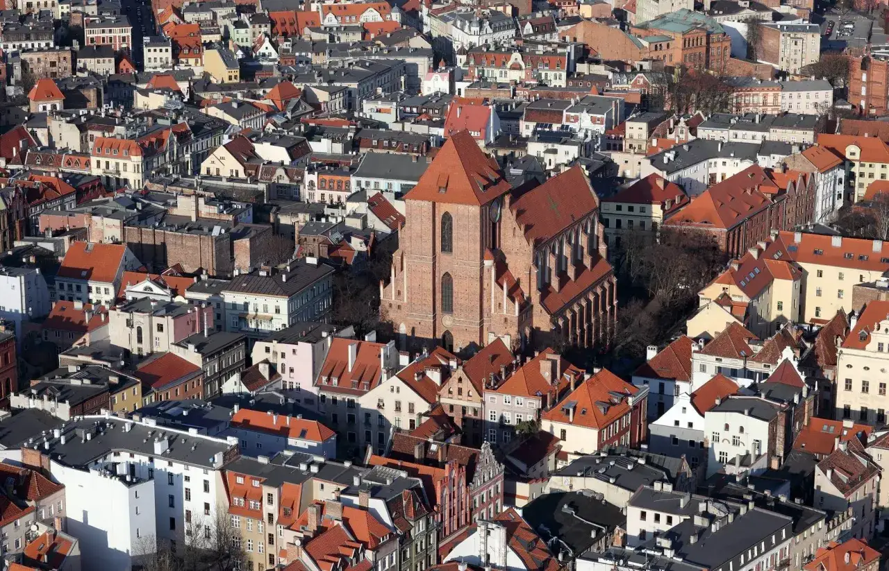 Zdjęcie Co zjeść w Toruniu? Odkryj najlepsze lokale i smaki tego miasta