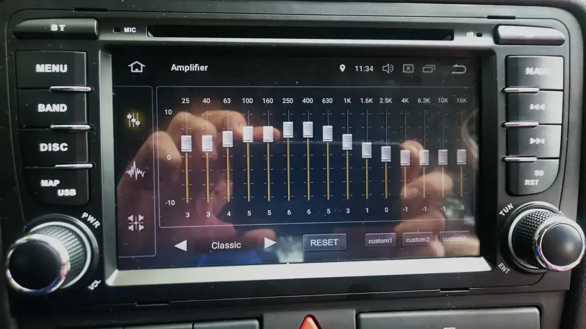 Zdjęcie Jak najlepiej ustawić radio samochodowe, aby uzyskać idealny dźwięk